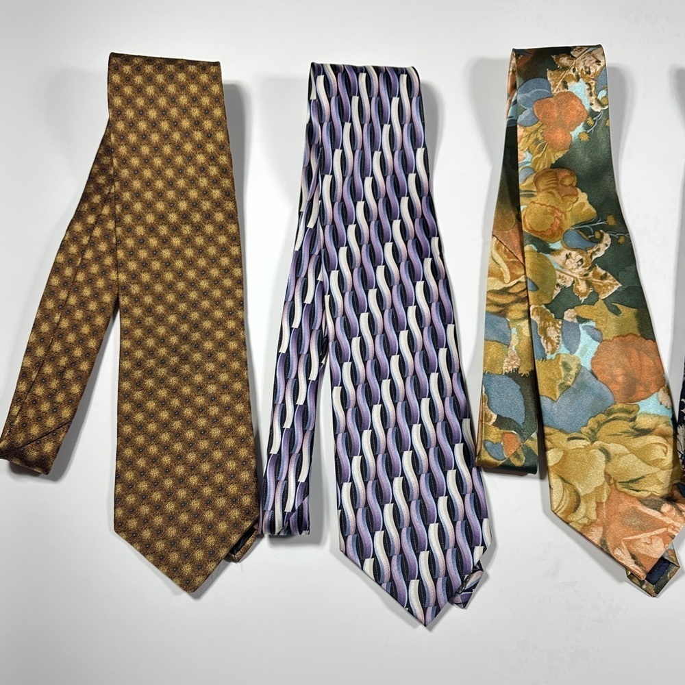 Men’s Silk Tie Collection (Group Of Five)👔 - Picture 2 of 6
